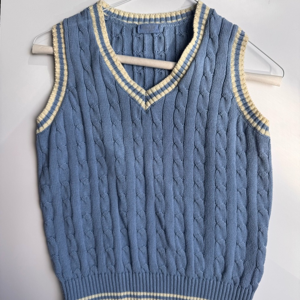 Brandy Melville Blue top **stickers with purchase**